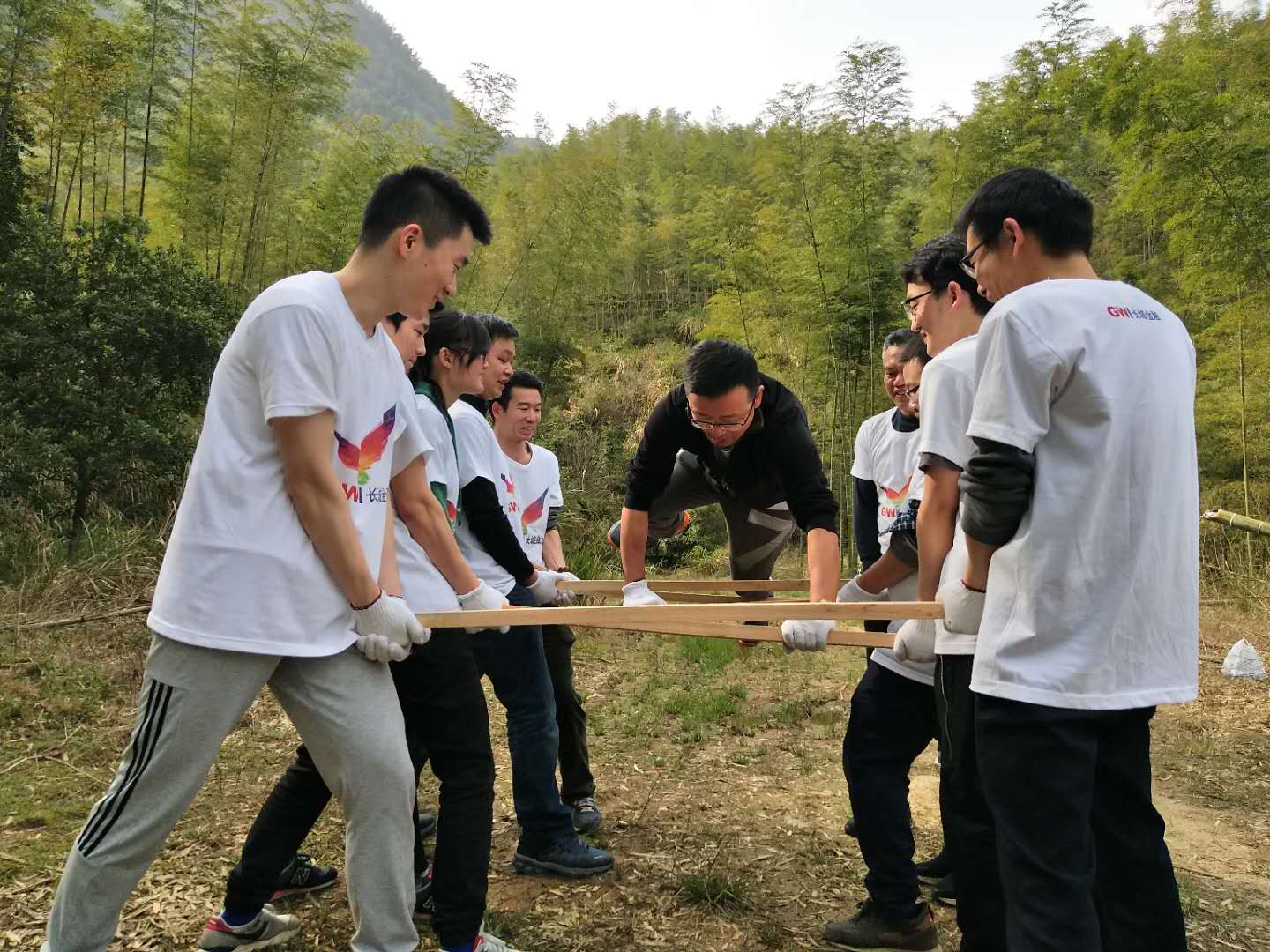 凝聚團隊，放飛自我----長城金融研發(fā)體系開展拓展培訓(xùn)活動